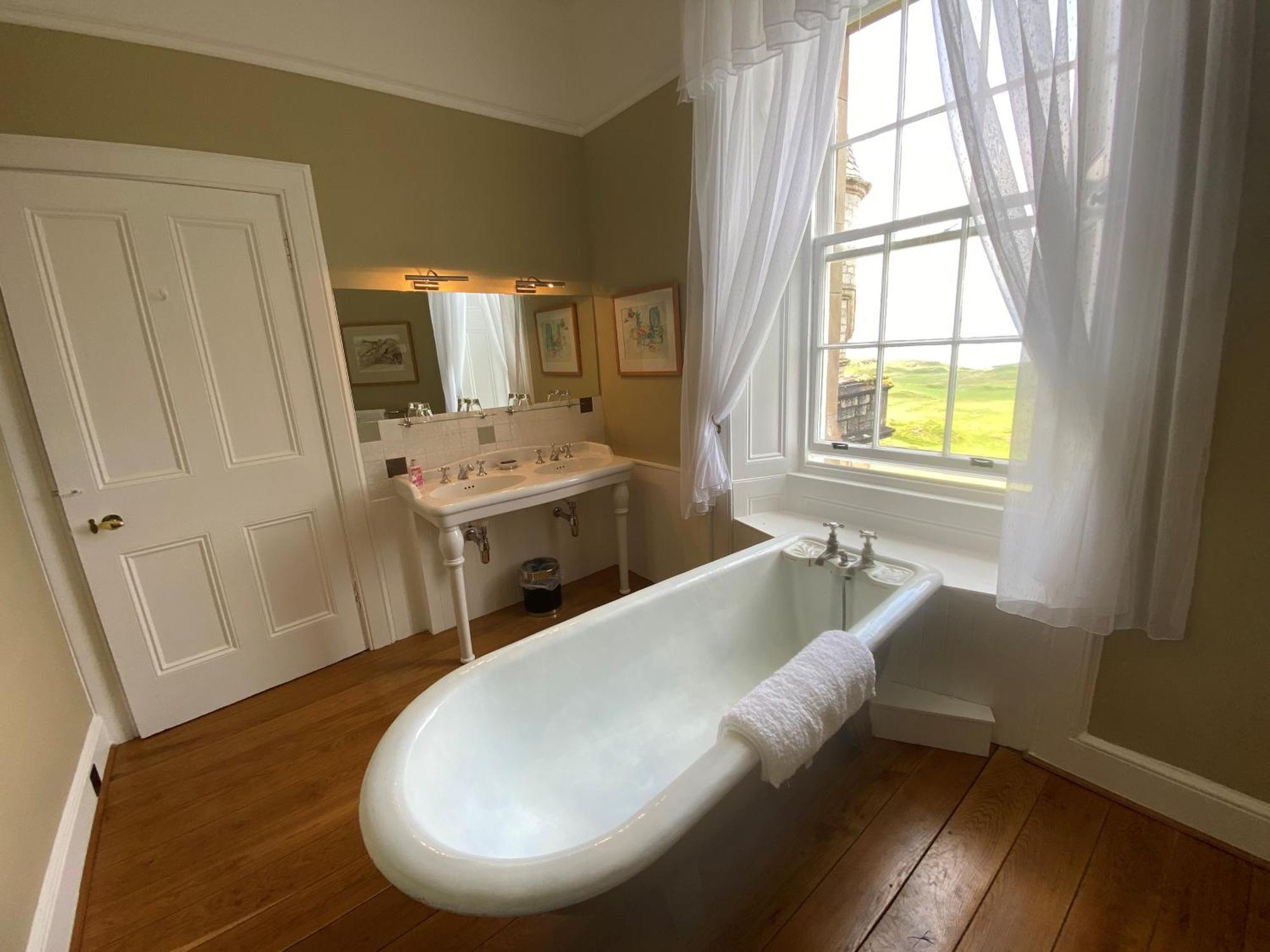 Glengorm Castle Bed & Breakfast Tobermory Luaran gambar